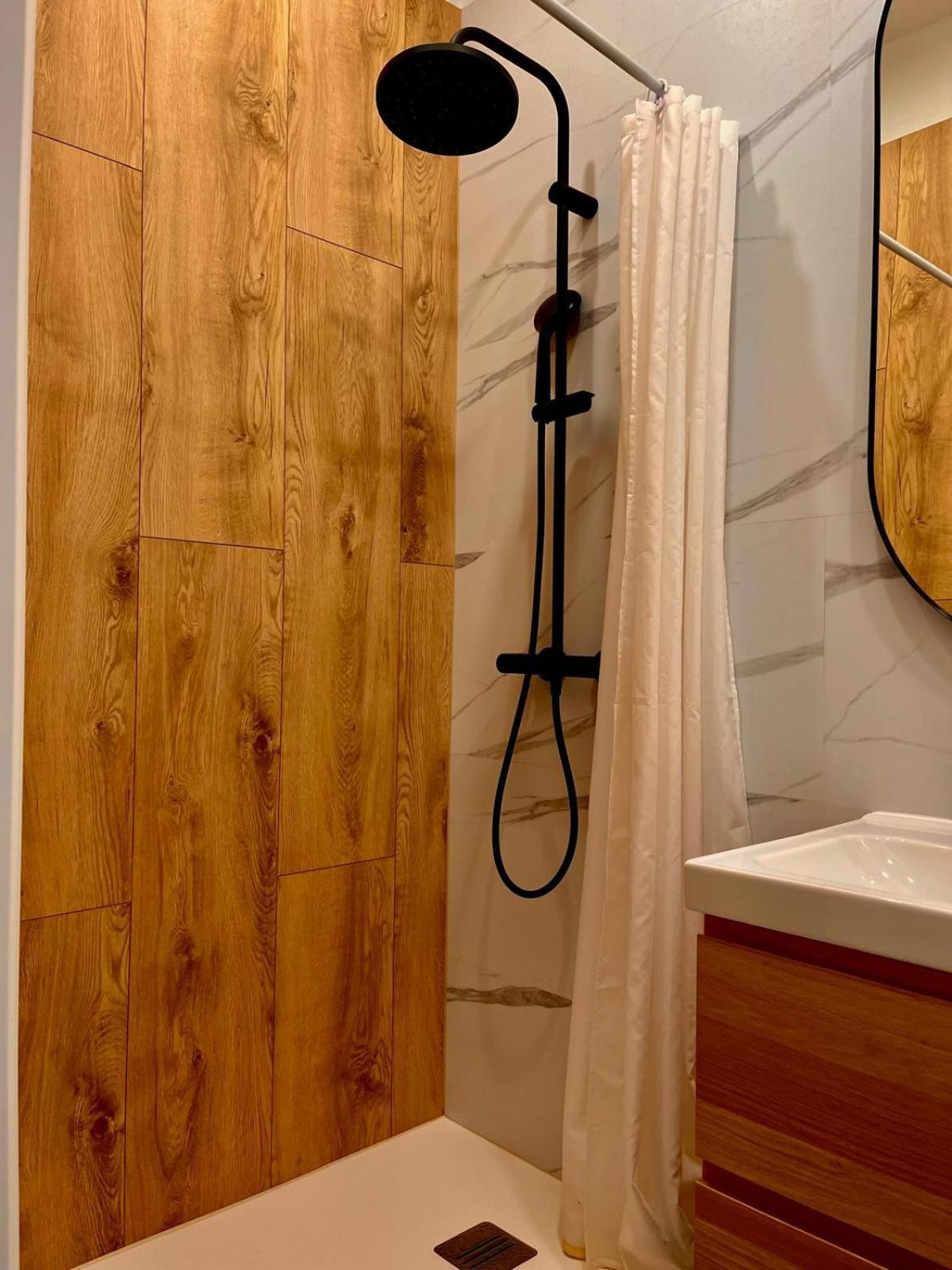 Amazing 1 Center, Sauna Appartement
